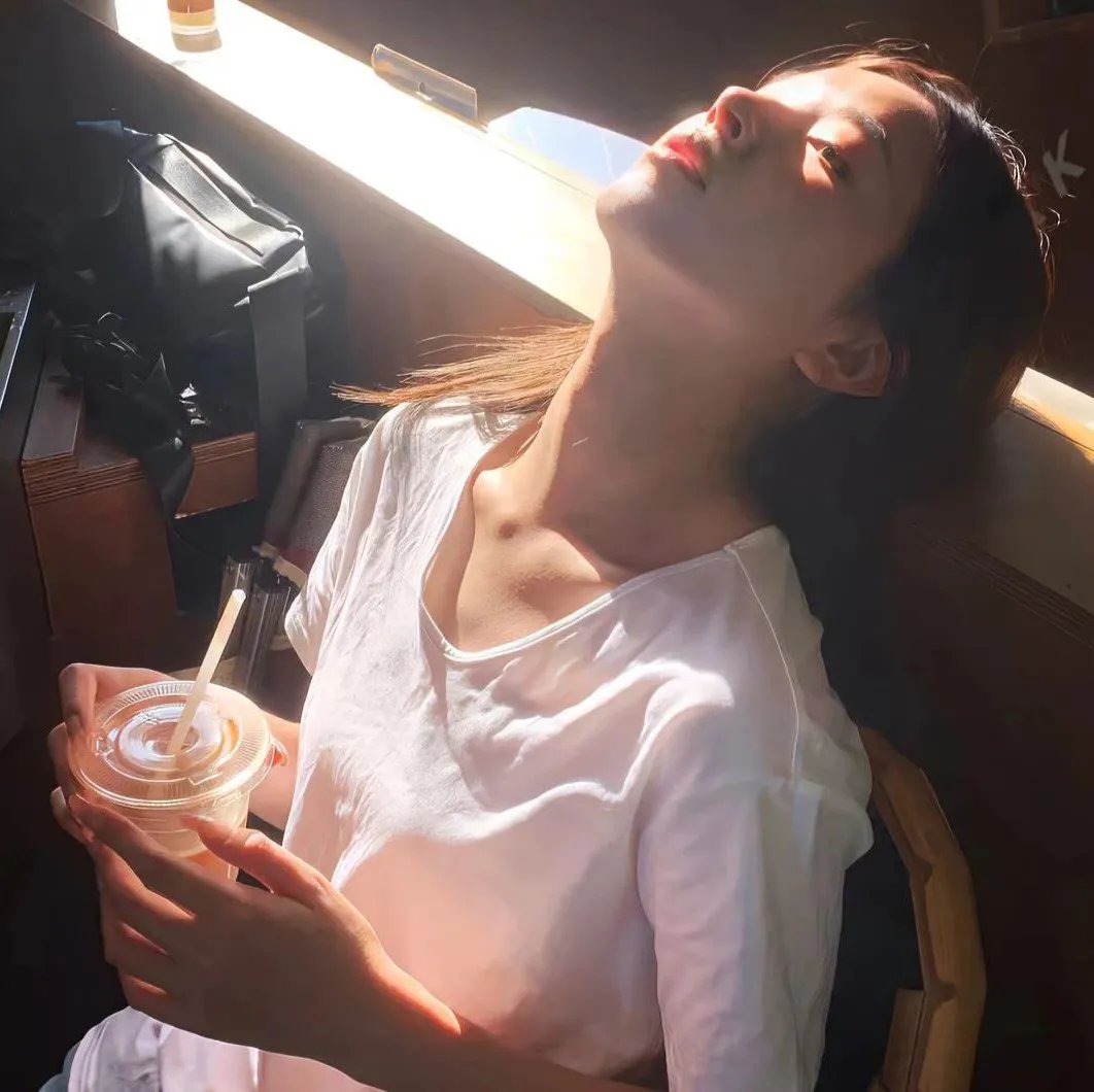 硬胶特警